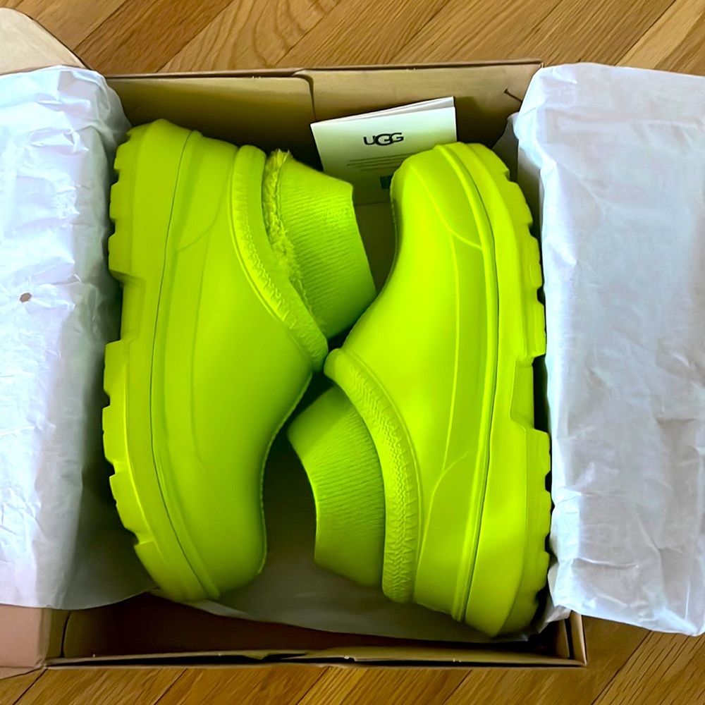 UGG Tasman X in Lime Green